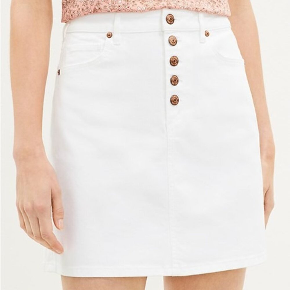 LOFT Button Front Denim Skirt in White Wash 00P
